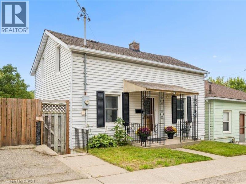 77 Beverly Street Property Photo 6