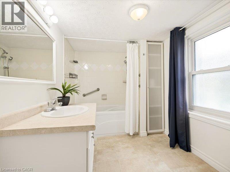 77 Beverly Street Property Photo 13