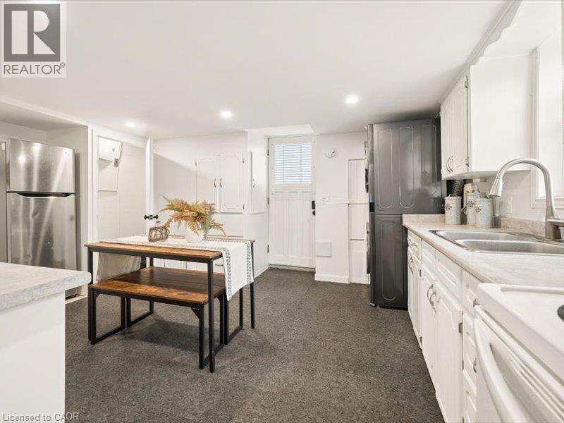 77 Beverly Street Property Photo 15