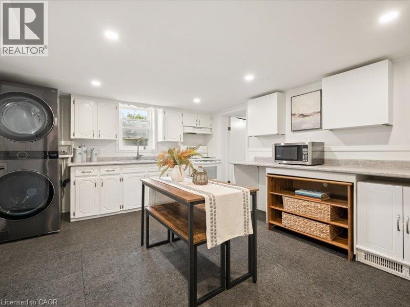 77 Beverly Street Property Photo 17
