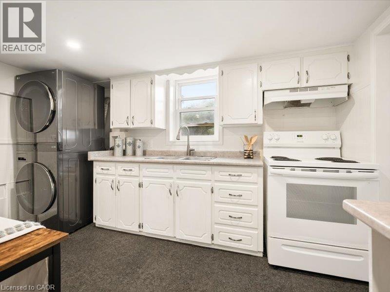 77 Beverly Street Property Photo 18