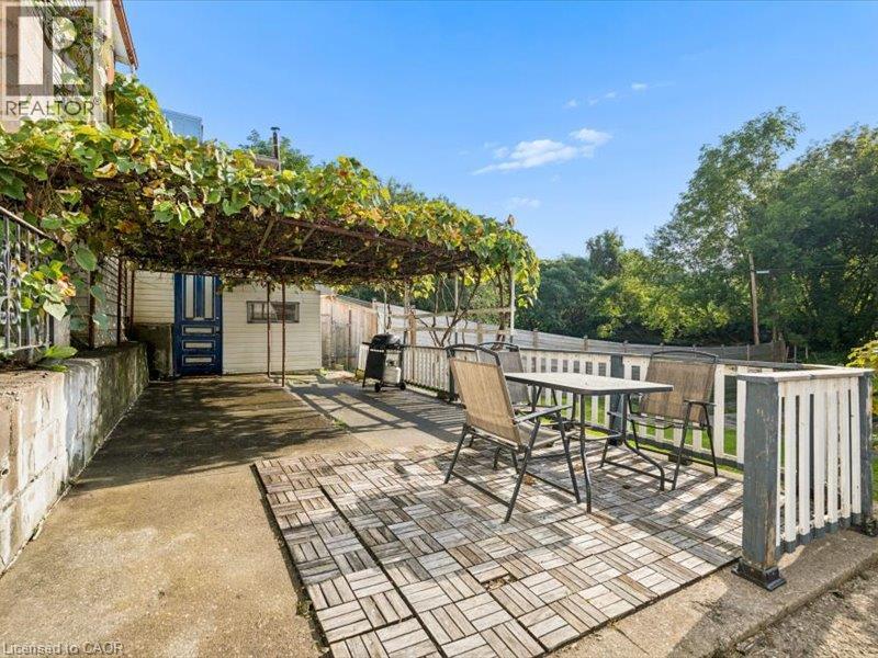 77 Beverly Street Property Photo 29