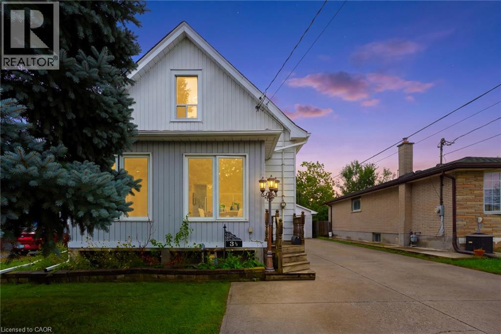 3 1/2 Dundonald Street Property Photo 2