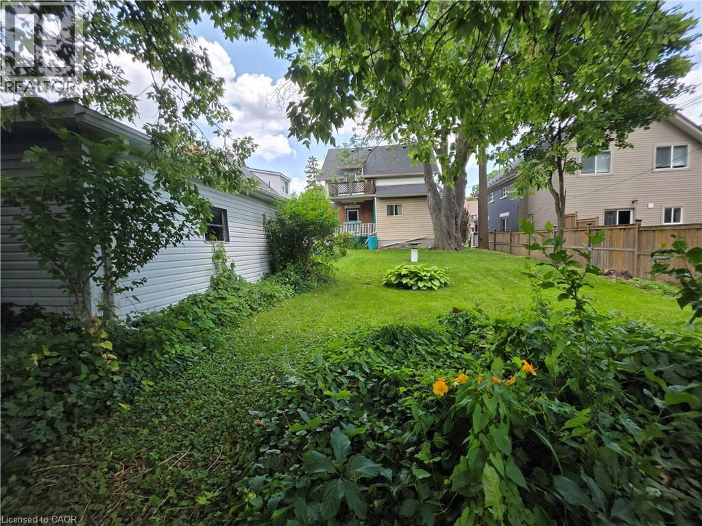 20 Fairview Avenue Property Photo 17