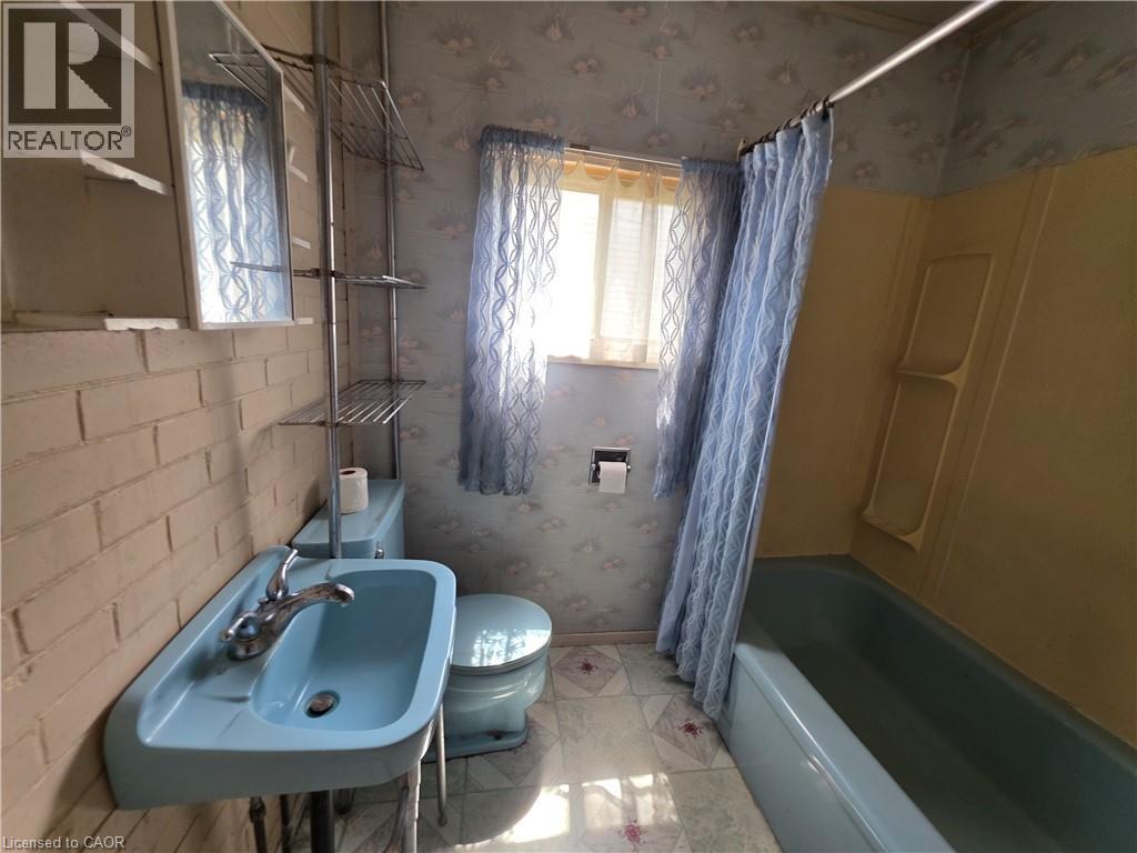 20 Fairview Avenue Property Photo 19