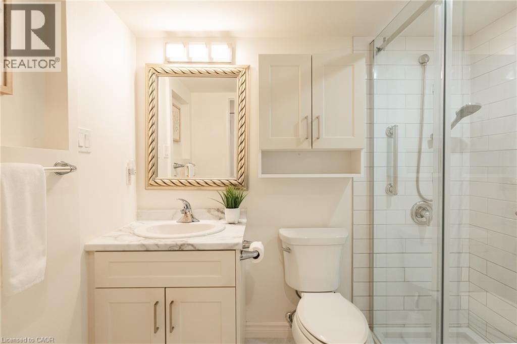 265 Westcourt Place Unit# 202 Property Photo 8