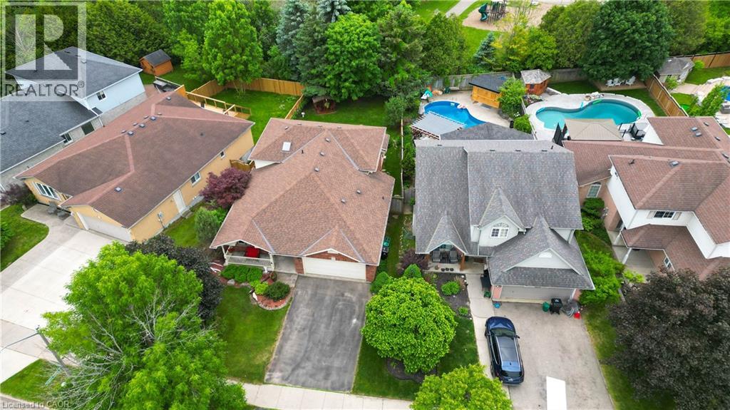 599 Coldstream Drive Property Photo 4