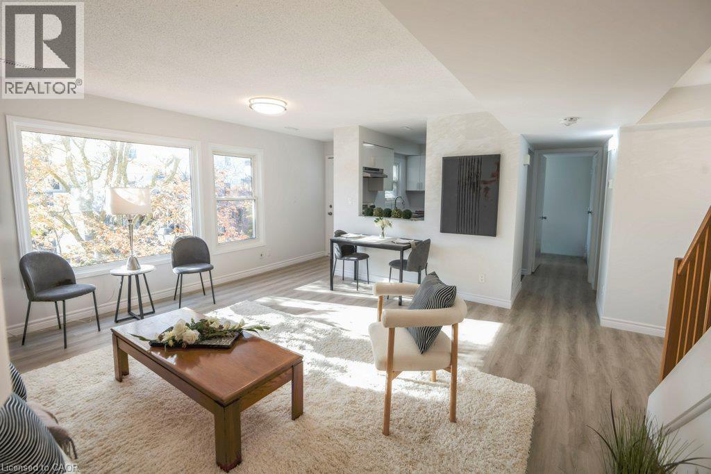 461 Beechwood Place Unit# 52 Property Photo 12