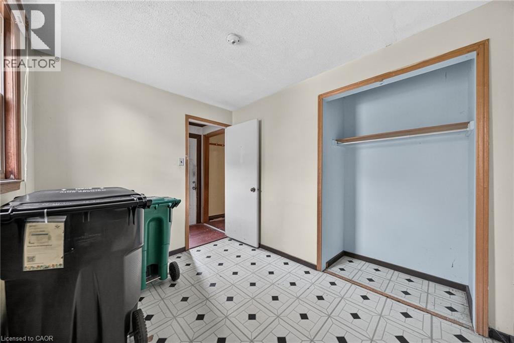 439 Alice Avenue Property Photo 8
