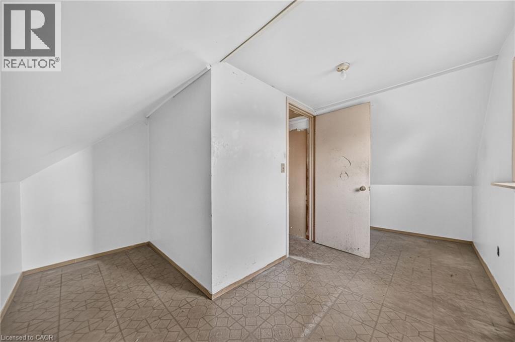 439 Alice Avenue Property Photo 13