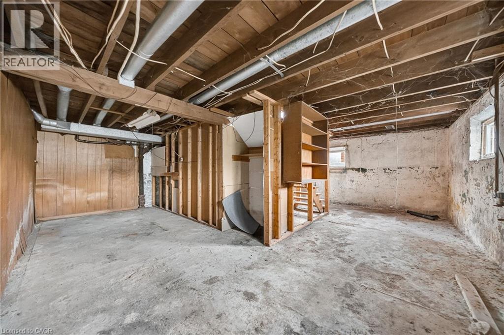 439 Alice Avenue Property Photo 18