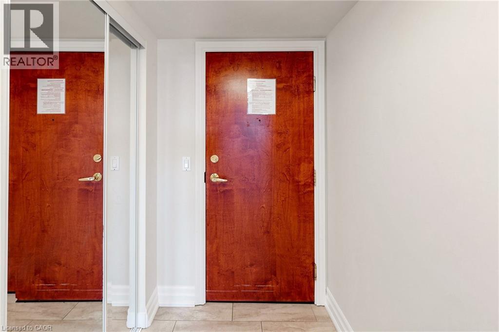 100 Burloak Drive Unit# 2416 Property Photo 6
