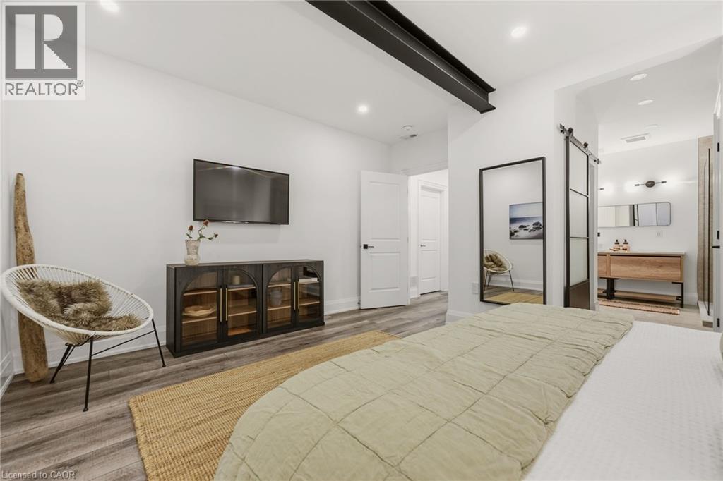 175 North Shore Boulevard W Property Photo 34