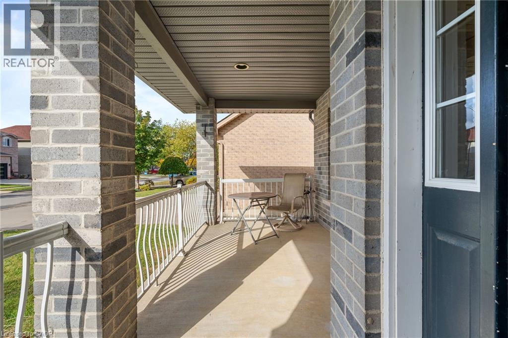 386 Old Mud Street Property Photo 4