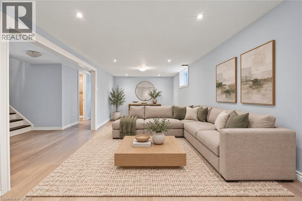 8 Valanna Court Property Photo 24