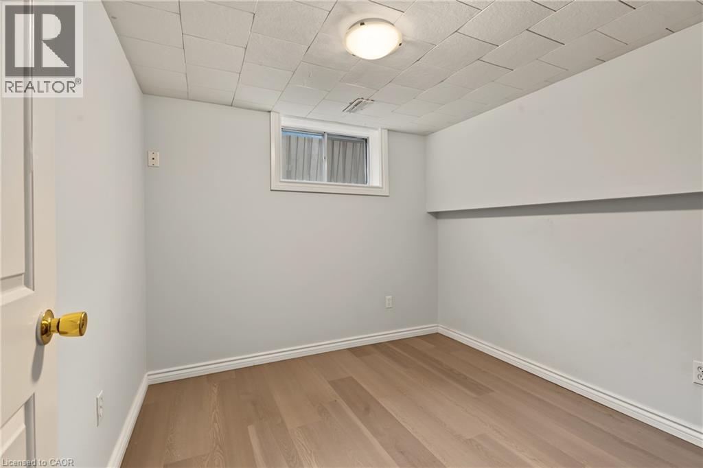 8 Valanna Court Property Photo 27