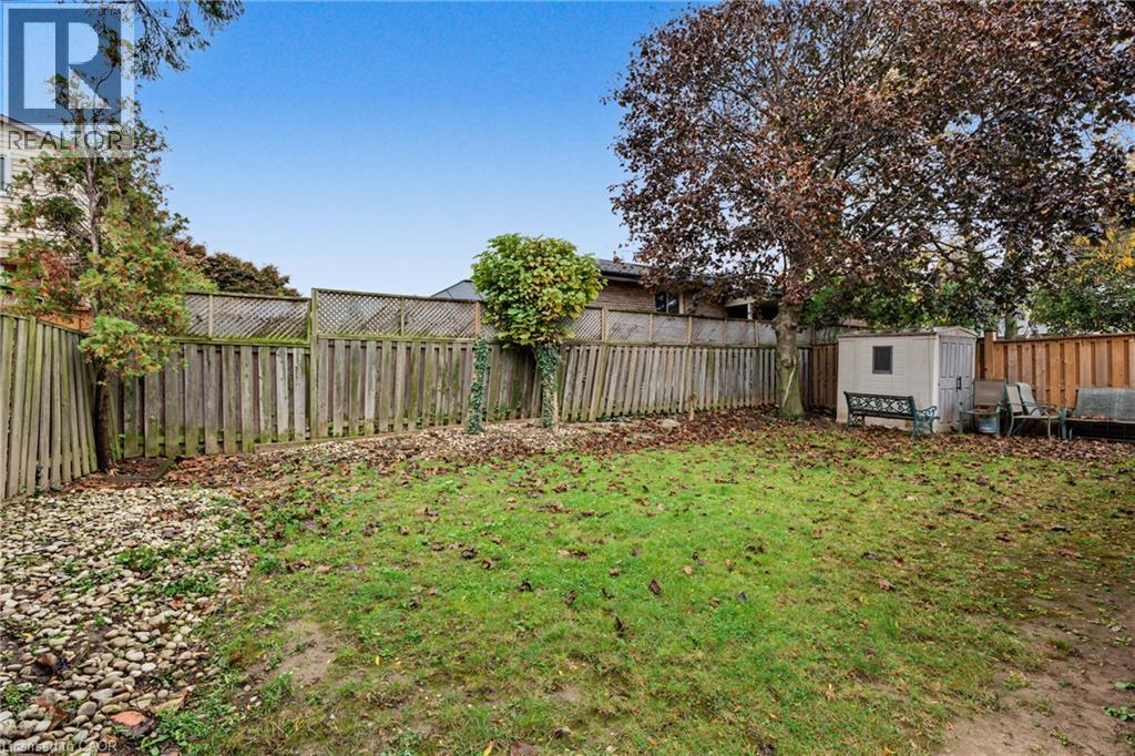 8 Valanna Court Property Photo 41