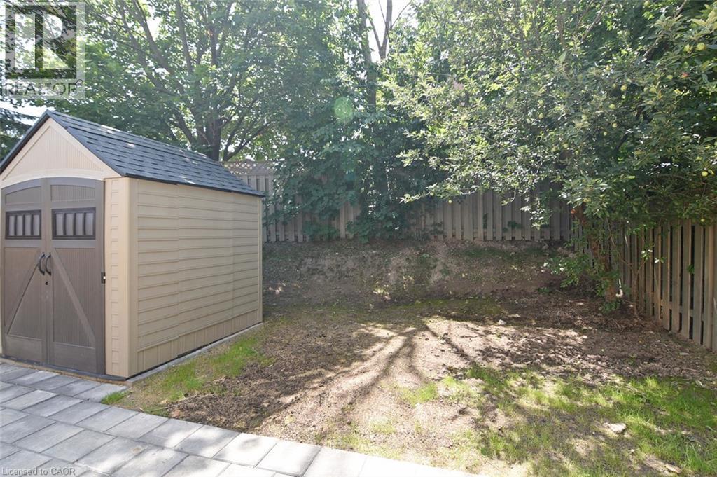 1 Southwood Crescent Property Photo 26