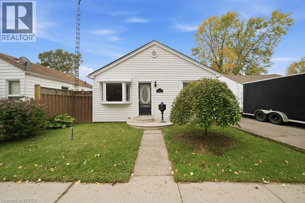 69 Sixth Avenue Property Photo 1