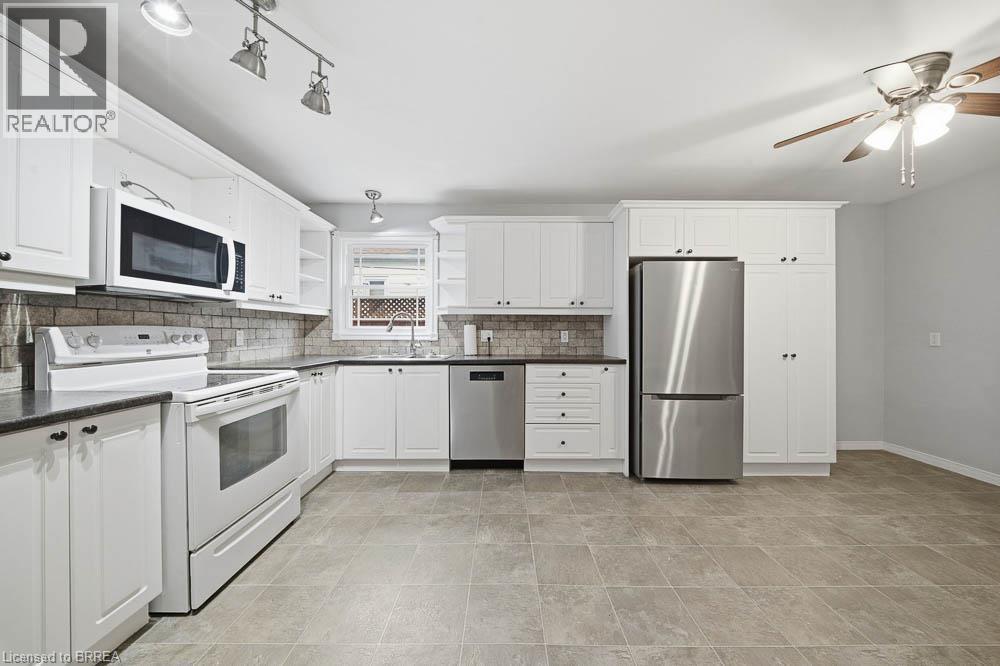 69 Sixth Avenue Property Photo 16