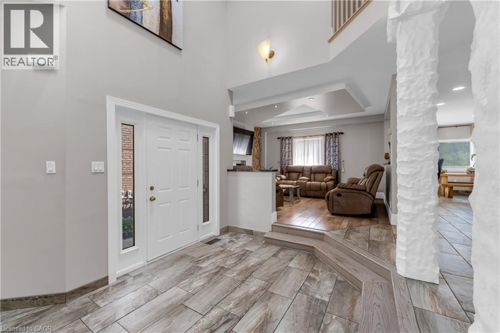 847 West 5th Street Property Photo 2