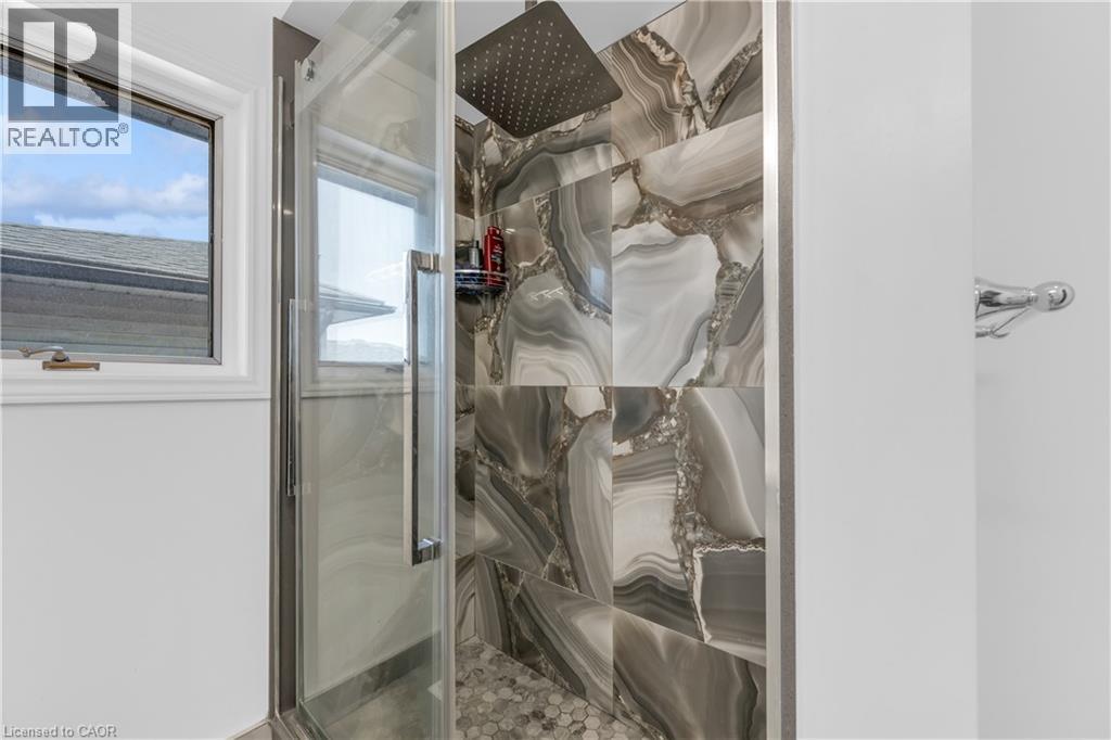 847 West 5th Street Property Photo 19