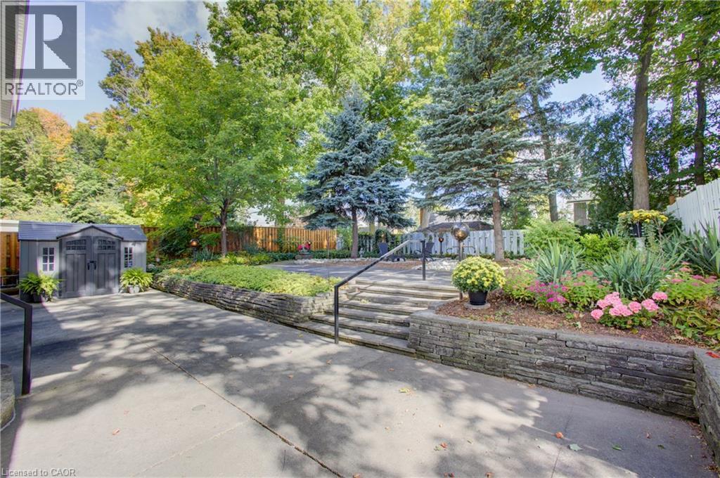 24 Valewood Place Property Photo 36