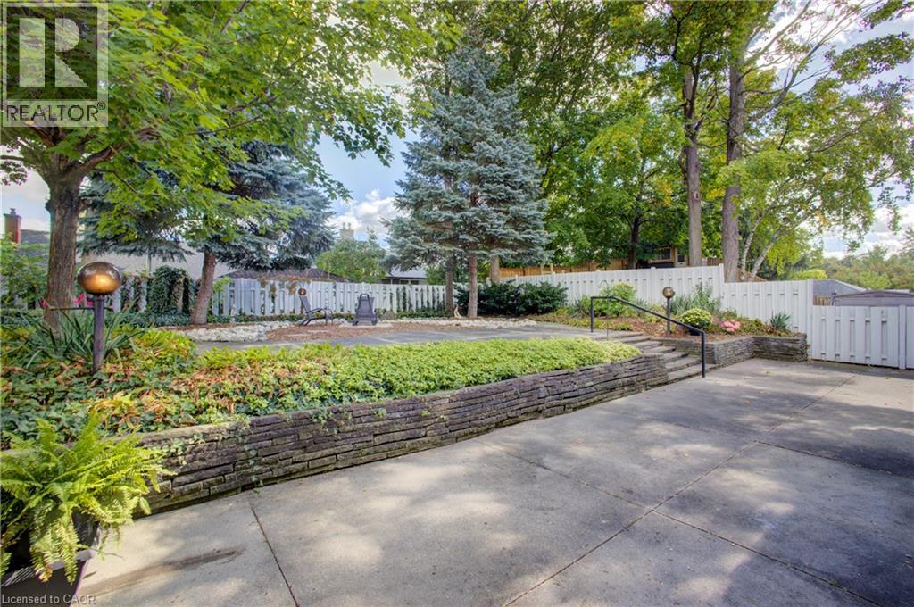24 Valewood Place Property Photo 39