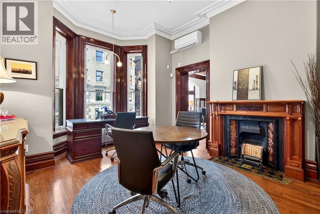 183 James Street S Property Photo 9