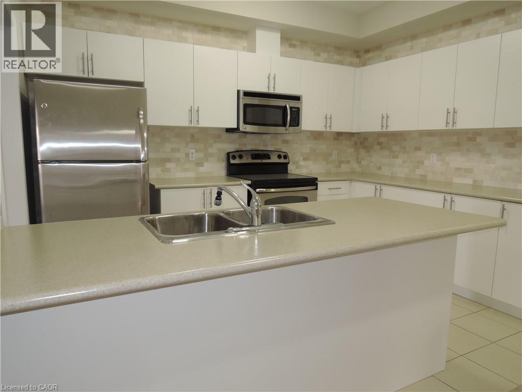 23 Nisbet Boulevard Property Photo 11