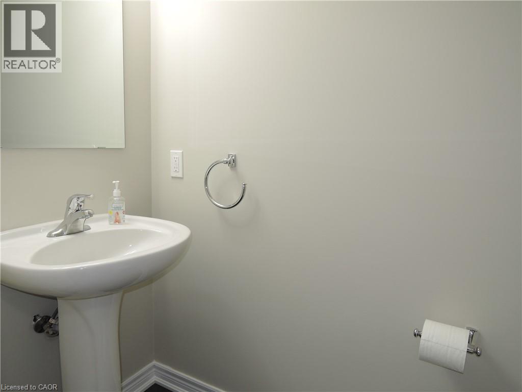 23 Nisbet Boulevard Property Photo 14
