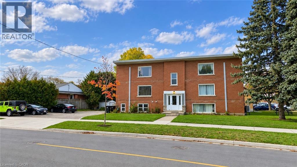 157 BRUCE Street Unit# 4 Property Photo 1