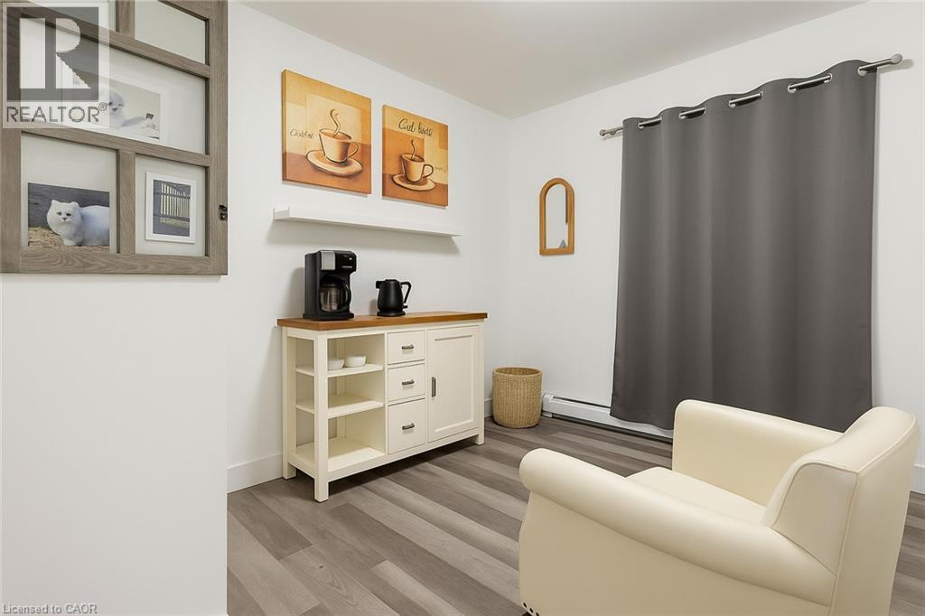 157 Bruce Street Unit# 4 Property Photo 4