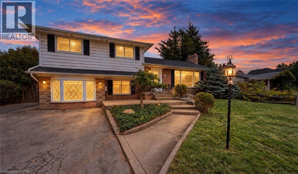 251 Third Line Property Photo 2