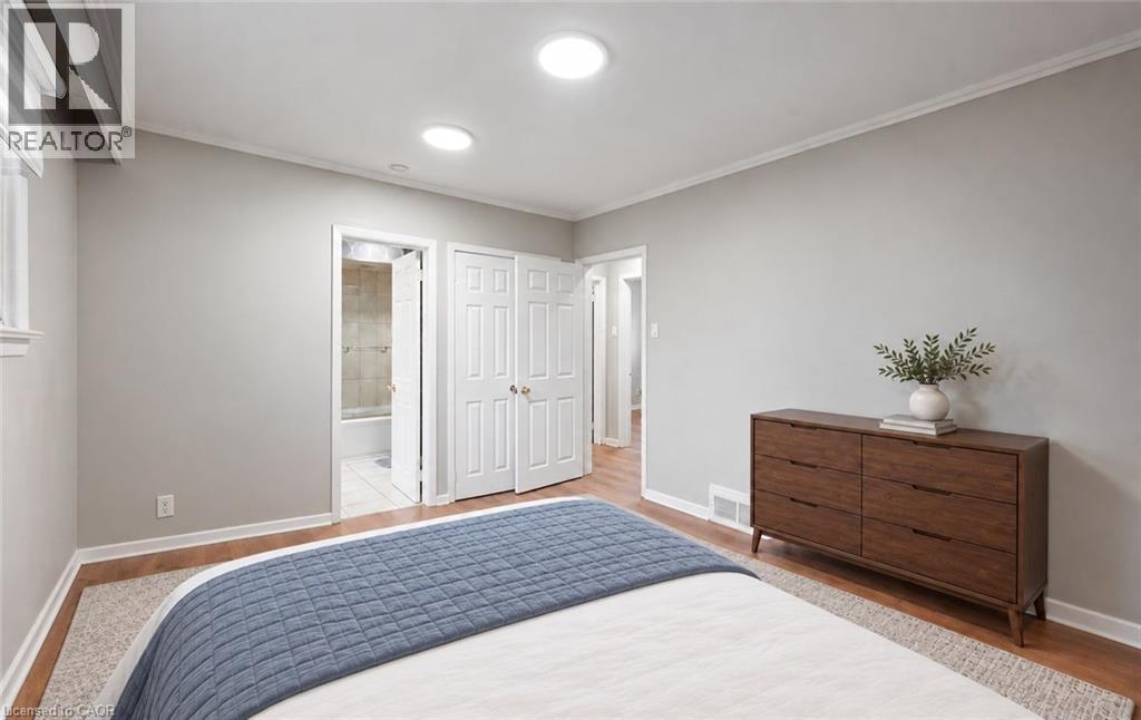 251 Third Line Property Photo 20