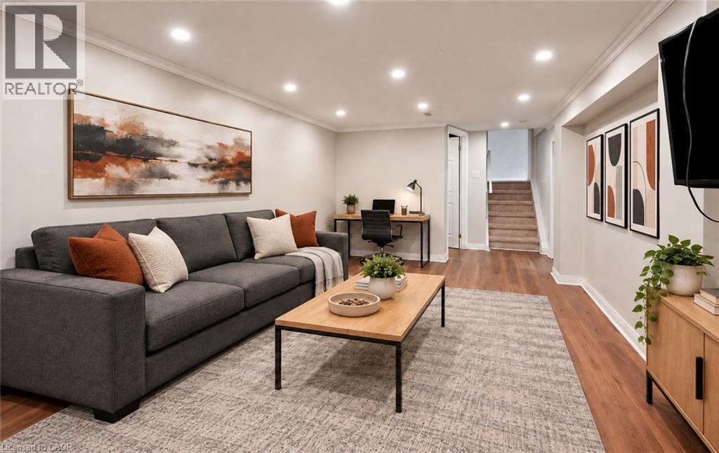 251 Third Line Property Photo 33