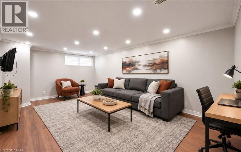 251 Third Line Property Photo 34