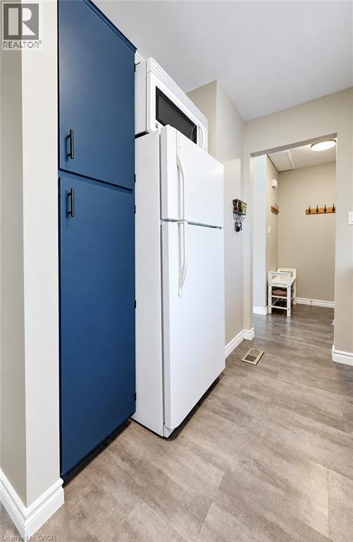 415 Bairstow Crescent Unit# 4 Property Photo 11