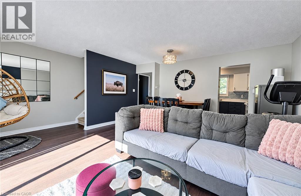415 Bairstow Crescent Unit# 4 Property Photo 15