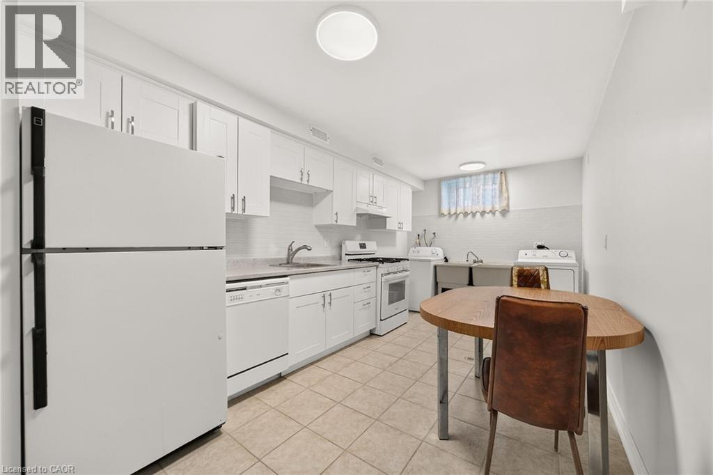 3 Harvard Place Property Photo 42
