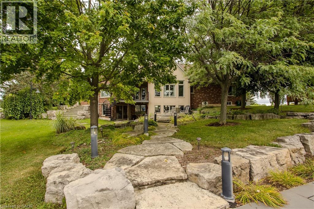 5200 No 2 Side Road Property Photo 40