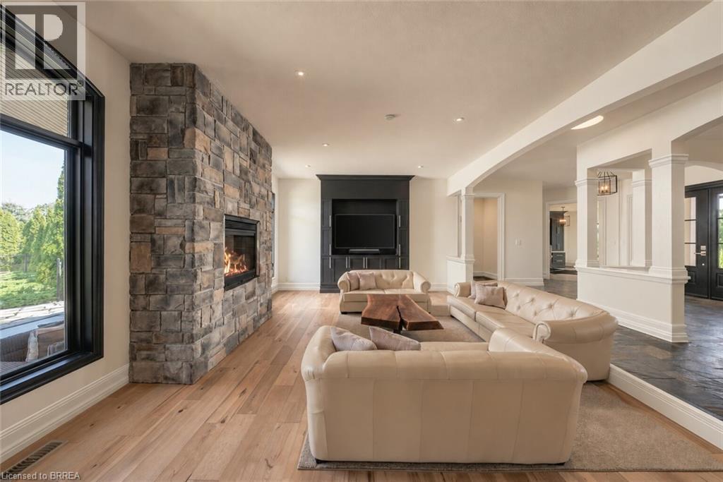 5 Tysons Way Property Photo 4