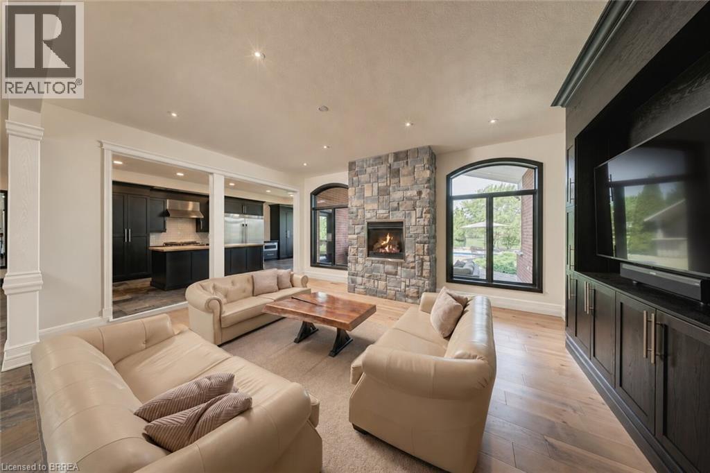 5 Tysons Way Property Photo 4