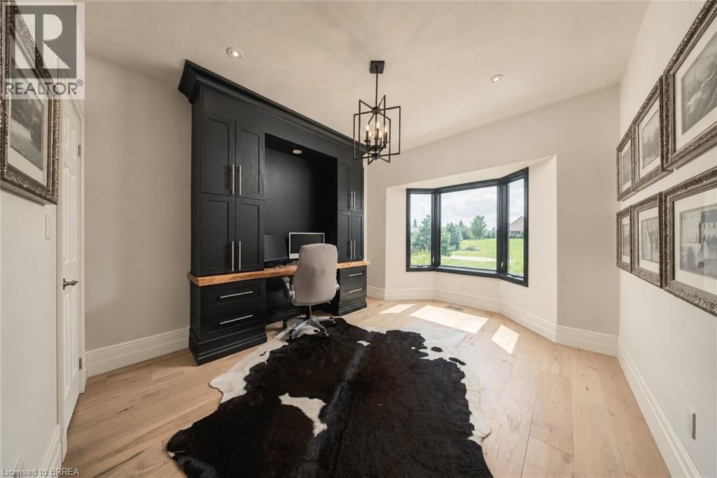 5 Tysons Way Property Photo 16