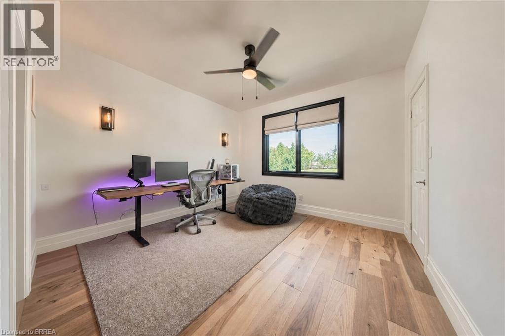 5 Tysons Way Property Photo 27