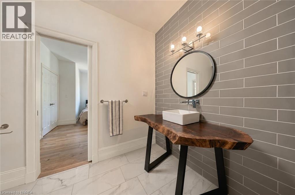 5 Tysons Way Property Photo 29