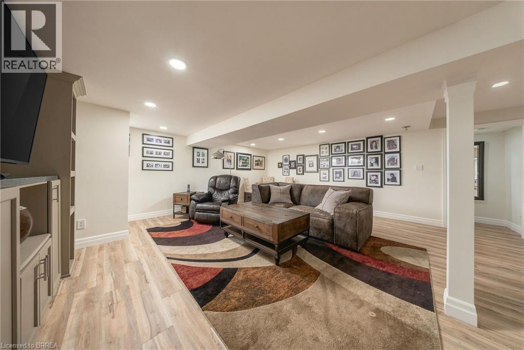 5 Tysons Way Property Photo 36