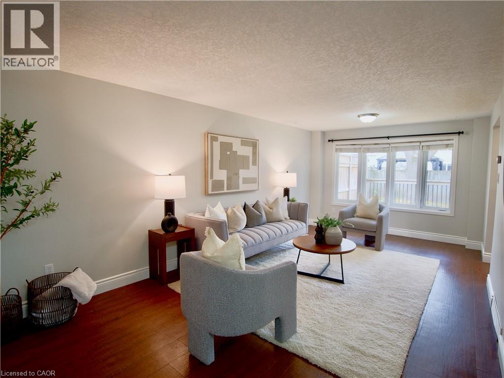 449 Exmoor Street Property Photo 11