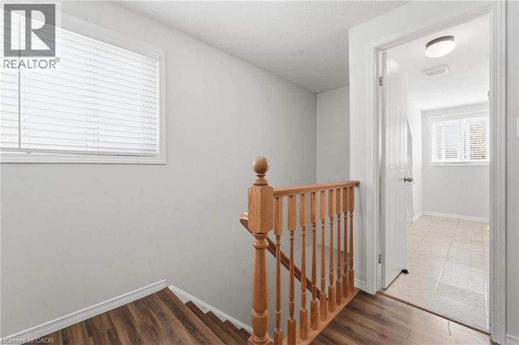 449 Exmoor Street Property Photo 15