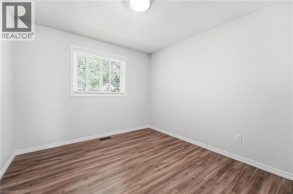 449 Exmoor Street Property Photo 24